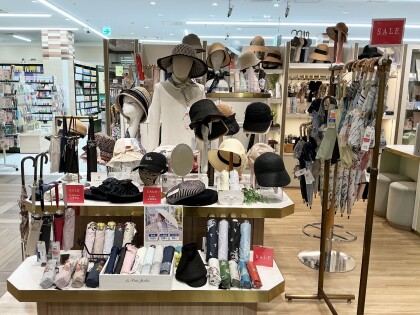 【晴雨兼用傘のお値打ち品も続々登場！SALE絶賛開催中です⛱️】