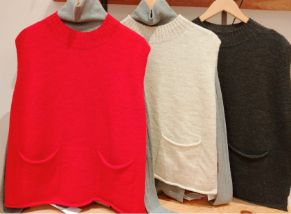 新作ニットベスト入荷致しました！