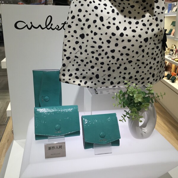 【New Arrival】airlist (エアリスト)🧁🍓“Moelleux (モワル)”