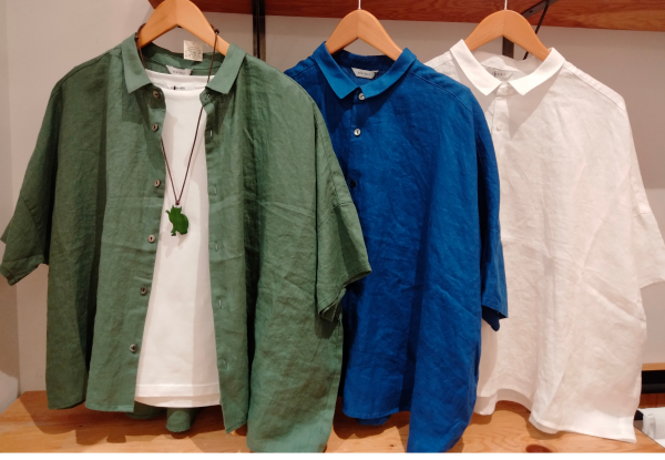 リネンシャツ入荷致しました！