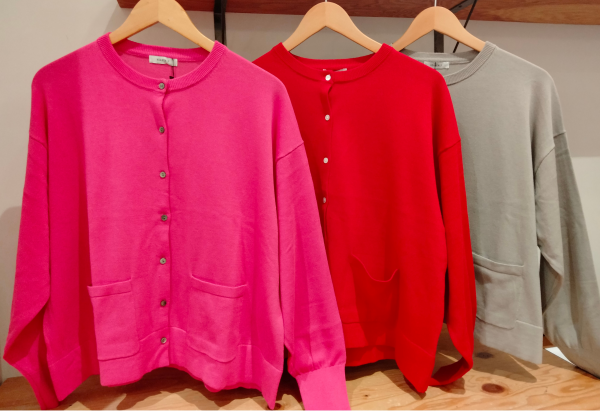 新作カーディガン入荷致しました！