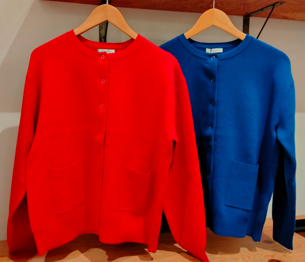 カラフルニットカーディガン入荷致しました！