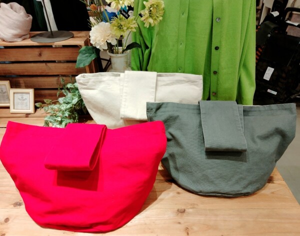 キャンバスバッグ入荷！