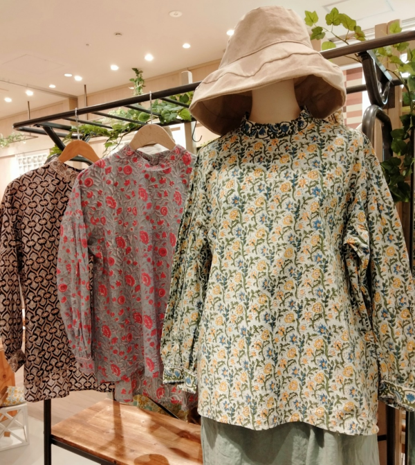 フラワーブロックプリントシリーズ入荷しました♪