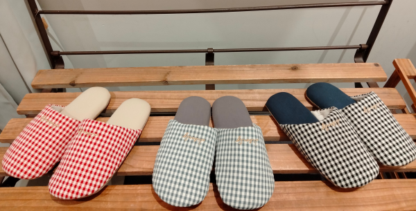 新作スリッパ入荷致しました！