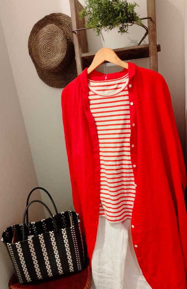 リネンシャツワンピース入荷致しました！