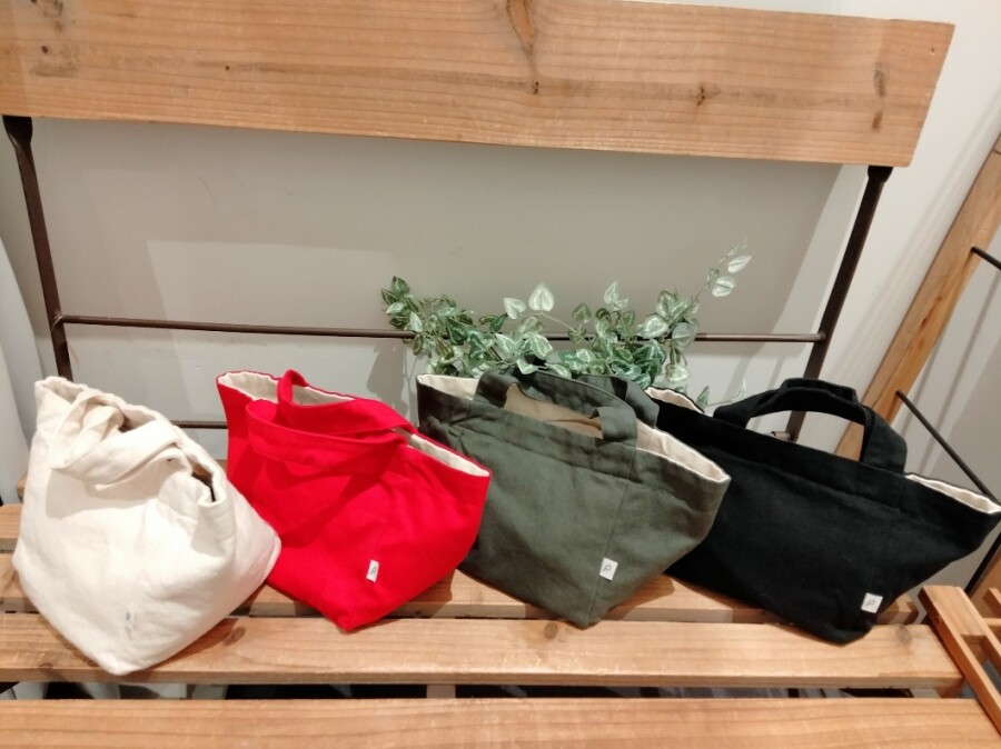 帆布トート＆ポーチ入荷しました！