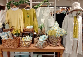 レモン柄ファブリック入荷致しました！